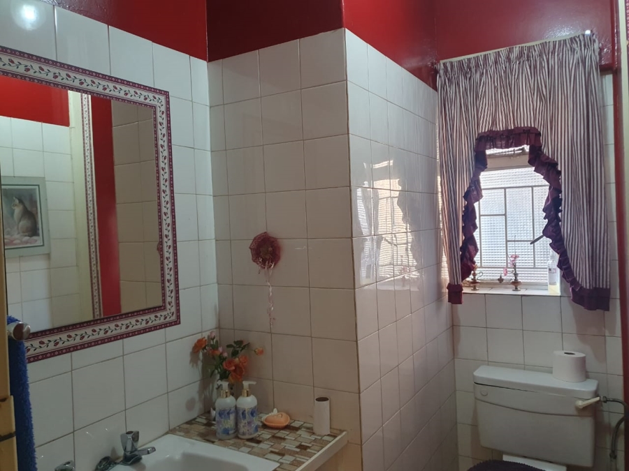 3 Bedroom Property for Sale in Potchefstroom North West